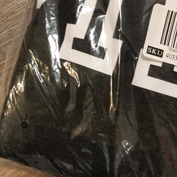 🚫SOLD🚫💗VS PINK GREEN CAMO EVERYDAY HOODIE - Picture 7 of 8